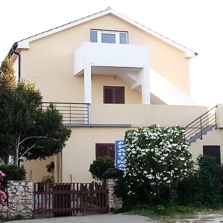 Apartments Bozito Nin Exterior foto